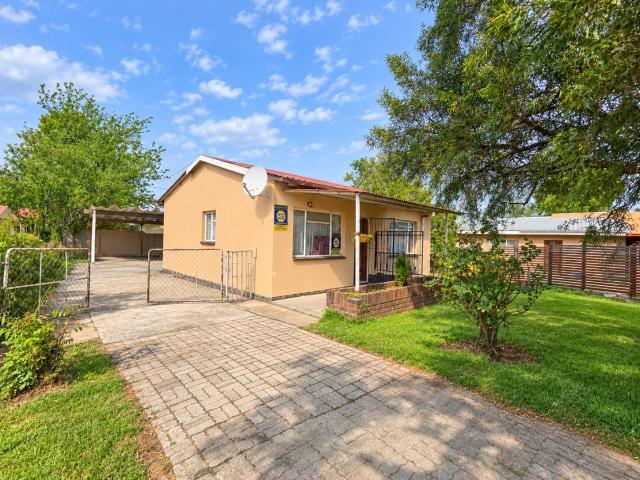 House for sale in Klerksdorp, Matlosana Local Municipality