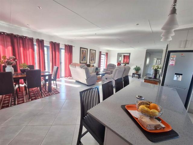 House for sale in Groot Brak Rivier, Western Cape
