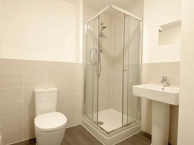 House for rent in Ferry Village, Renfrew