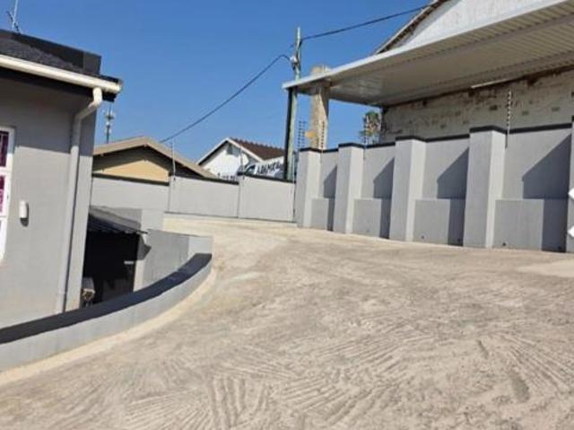House for rent in Seaview, Kwazulu-natal
