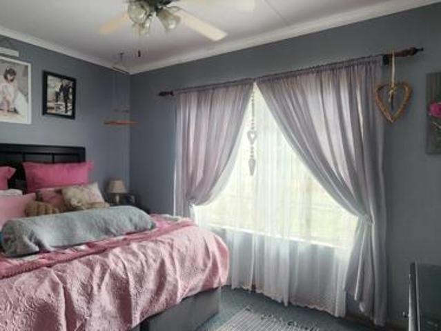 House for sale in eMalahleni, Emalahleni Local Municipality