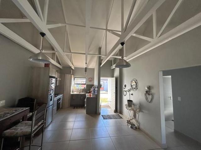 House for rent in North West
