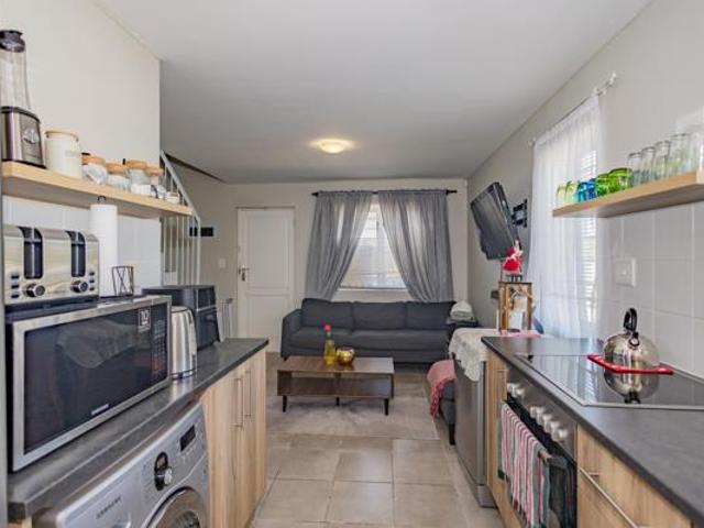 House for sale in Cape Town, Western Cape