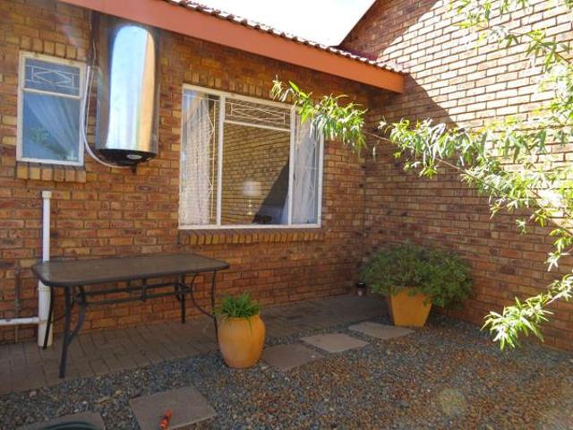 House for sale in Frances Baard, Northern Cape
