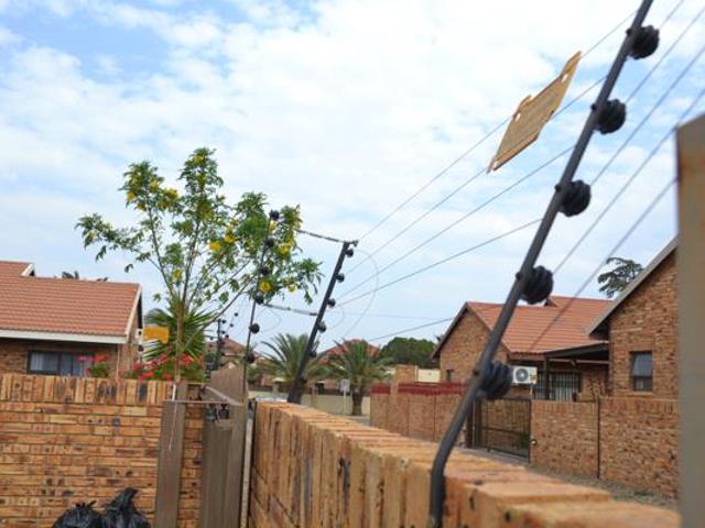 House for sale in Frances Baard, Northern Cape