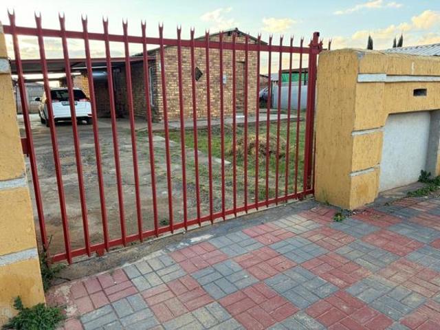 House for sale in Frances Baard, Northern Cape