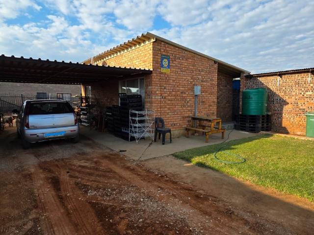 House for sale in Frances Baard, Northern Cape