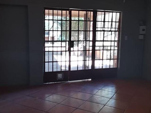 House for rent in Roodeplaat Dam