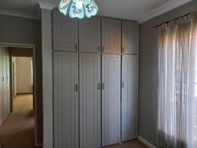 Apartment for sale in Dr Kenneth Kaunda, North West