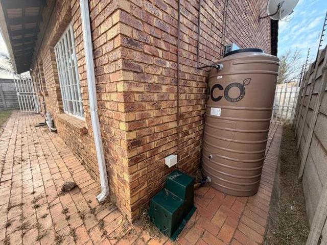 House for rent in Jansenpark, City of Ekurhuleni Metropolitan Municipality