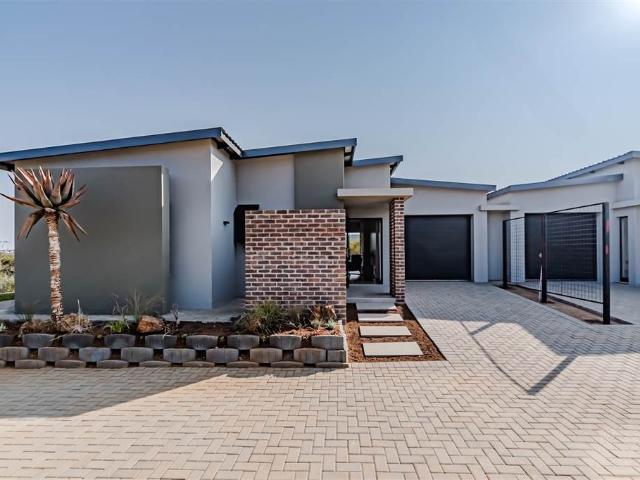 House for sale in Waterkloof, Gauteng