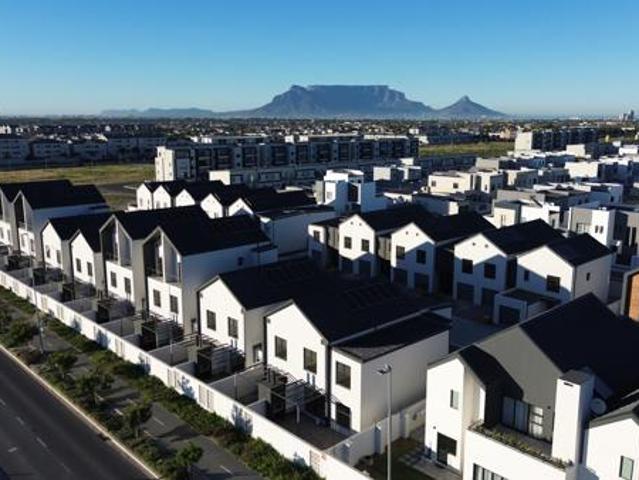 House for sale in Cape Town, Western Cape