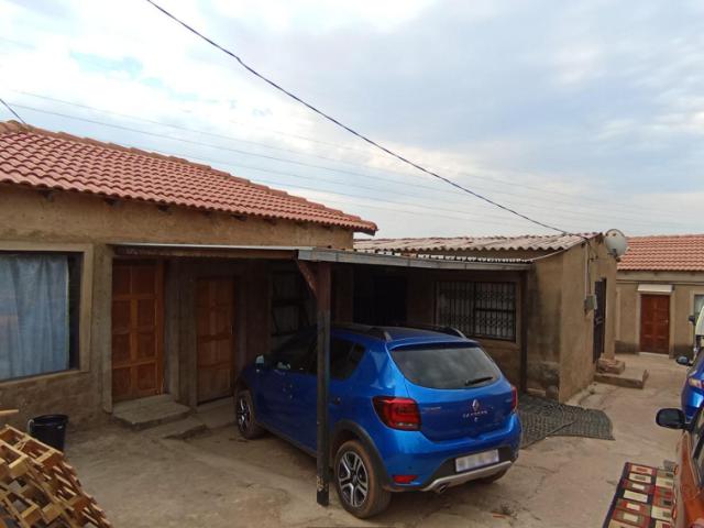 House for sale in Waterkloof, Gauteng