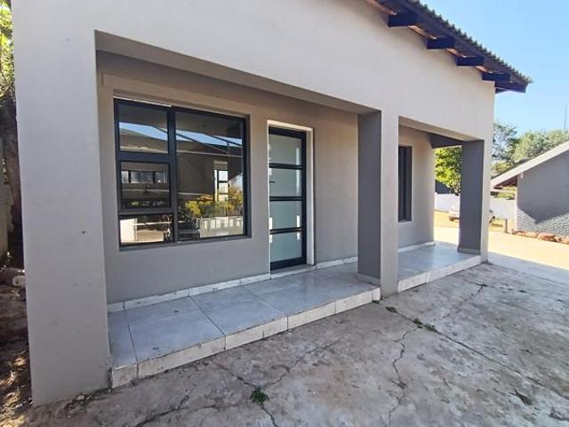 House for rent in North West