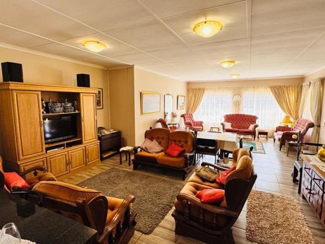 House for sale in North West