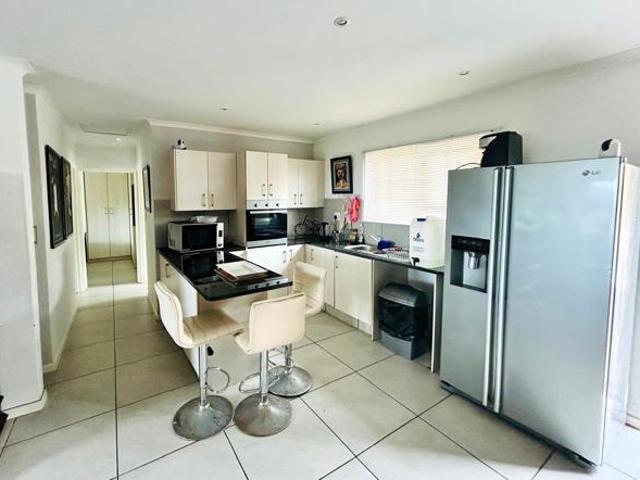 House for sale in Ugu District Municipality, Kwazulu-natal