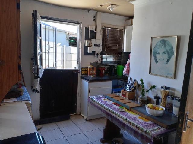 House for sale in Cape Town, Cape Flats