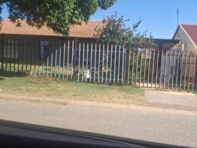 House for sale in Secunda, Govan Mbeki
