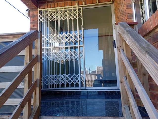 House for rent in Seaview, Kwazulu-natal