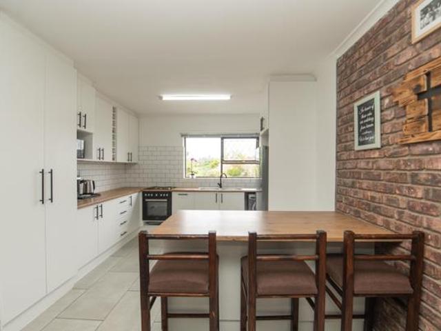 House for sale in Nelson Mandela Bay Ward 18, Nelson Mandela Bay Metropolitan Municipality
