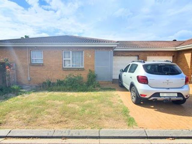 House for sale in Cape Town, Western Cape