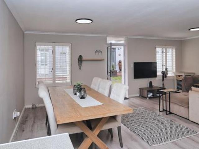 House for sale in Durbanville, Western Cape