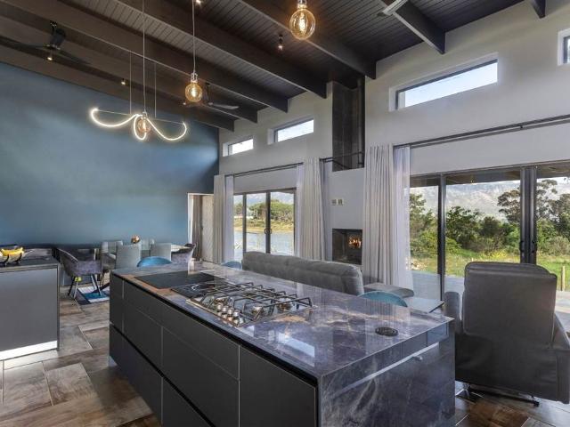 House for sale in Cape Town, Western Cape