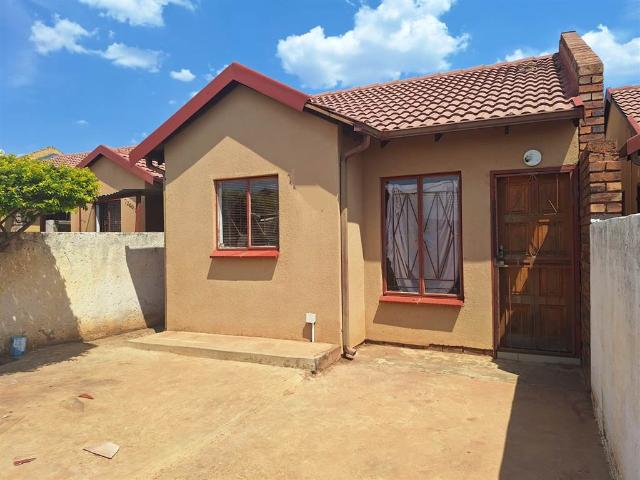 House for sale in Waterkloof, Gauteng