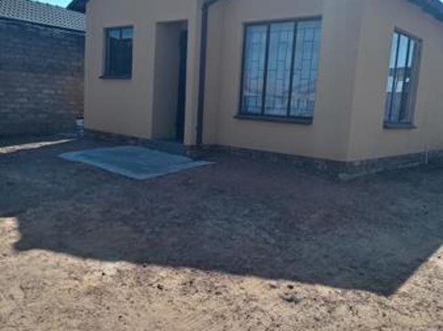 House for rent in Waterkloof, Gauteng