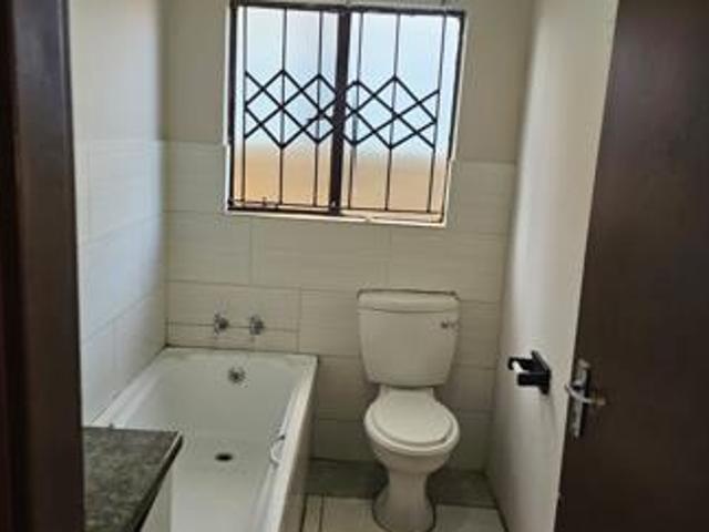 House for rent in Waterkloof, Gauteng