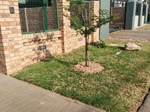 House for rent in Vosloorus, Gauteng