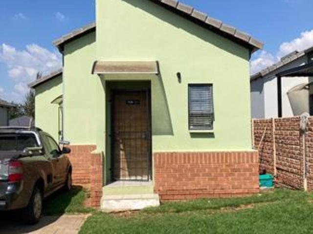 House for rent in Vosloorus, Gauteng