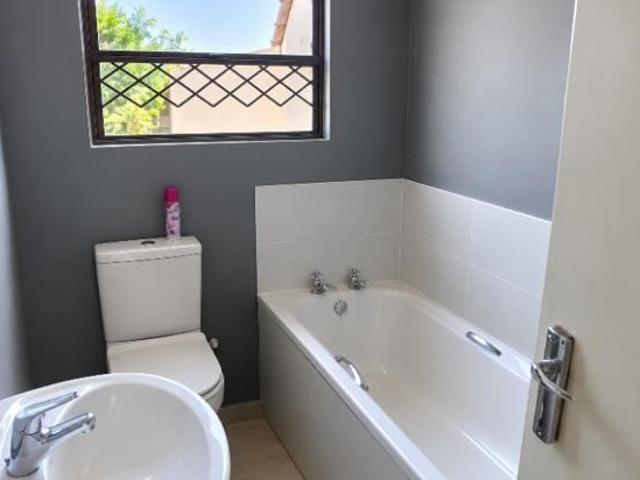 House for sale in Amatola View, Bhisho
