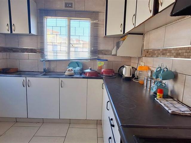 House for sale in Seaview, Kwazulu-natal