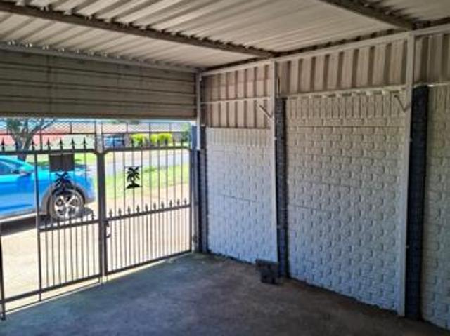 House for rent in Seaview, Kwazulu-natal