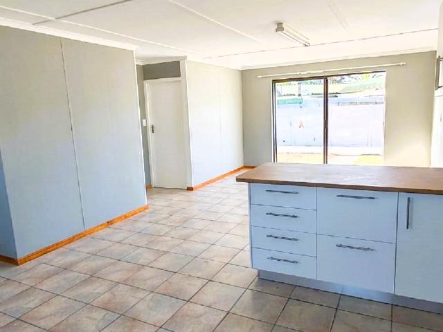 House for rent in West Coast, Britannia Bay