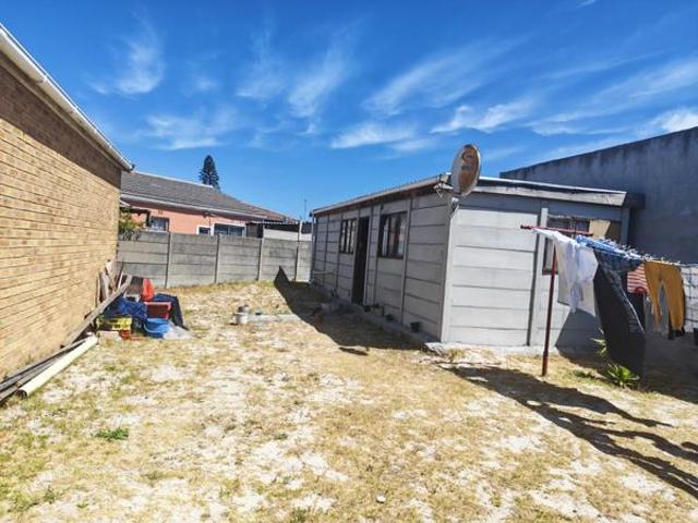 House for sale in Cape Town, Western Cape