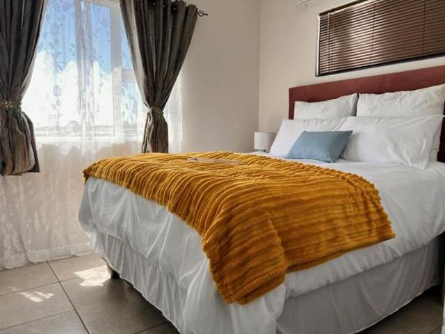 House for sale in Cape Town, Western Cape