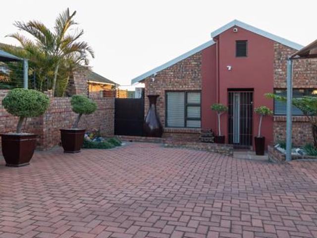 House for sale in Eastern Cape