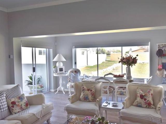 House for sale in Rietpoel, Theewaterskloof Local Municipality