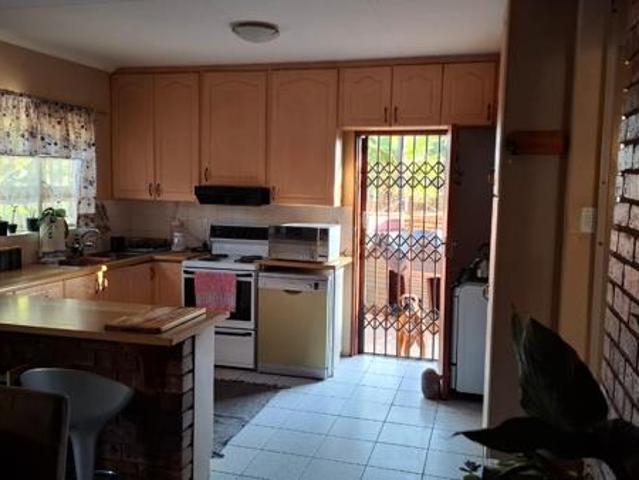 House for rent in Waterkloof, Gauteng