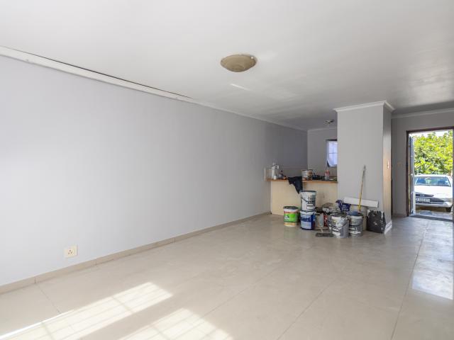 House for sale in Cape Town, Western Cape