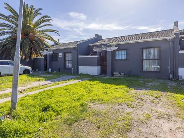 House for sale in Cape Town, Western Cape