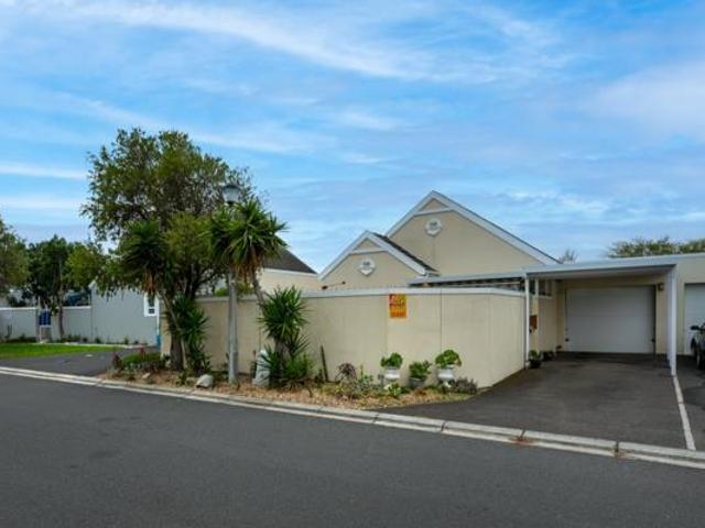 House for sale in Cape Town, Western Cape