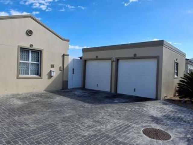House for rent in Vosloorus, Gauteng