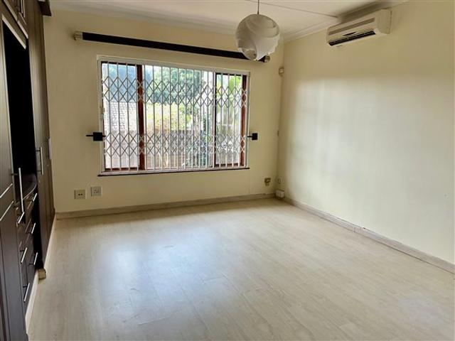 House for sale in Seaview, Kwazulu-natal