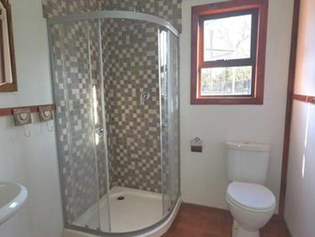 House for rent in North West