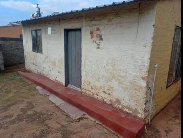 House for sale in Tembisa