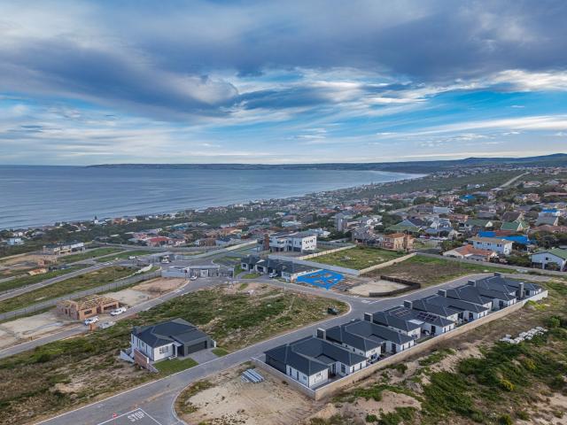 House for sale in Groot Brak Rivier, Western Cape