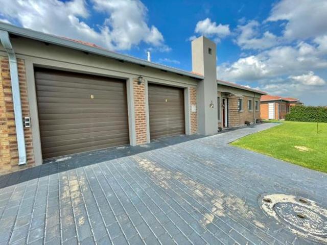House for sale in Gert Sibande, Mpumalanga